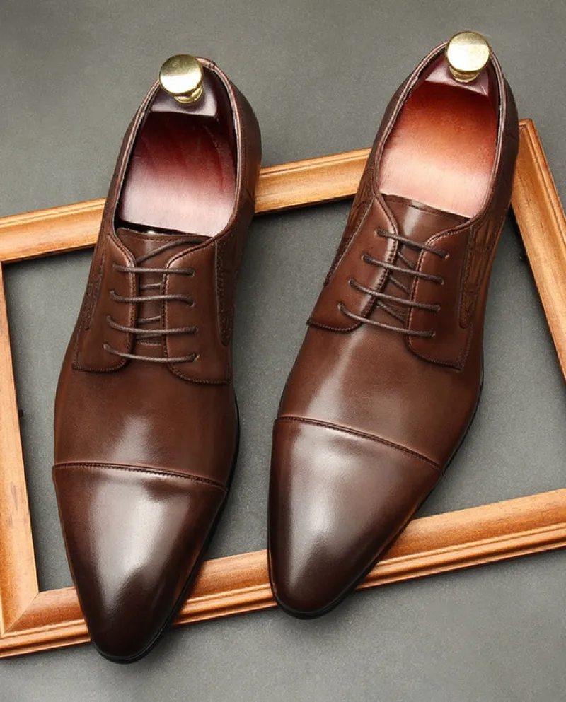 Autunno Uomo Oxford Scarpe eleganti in pelle Vera pelle Moda piatta da sposa Punta a punta Lace Up Business Formal Party Sh