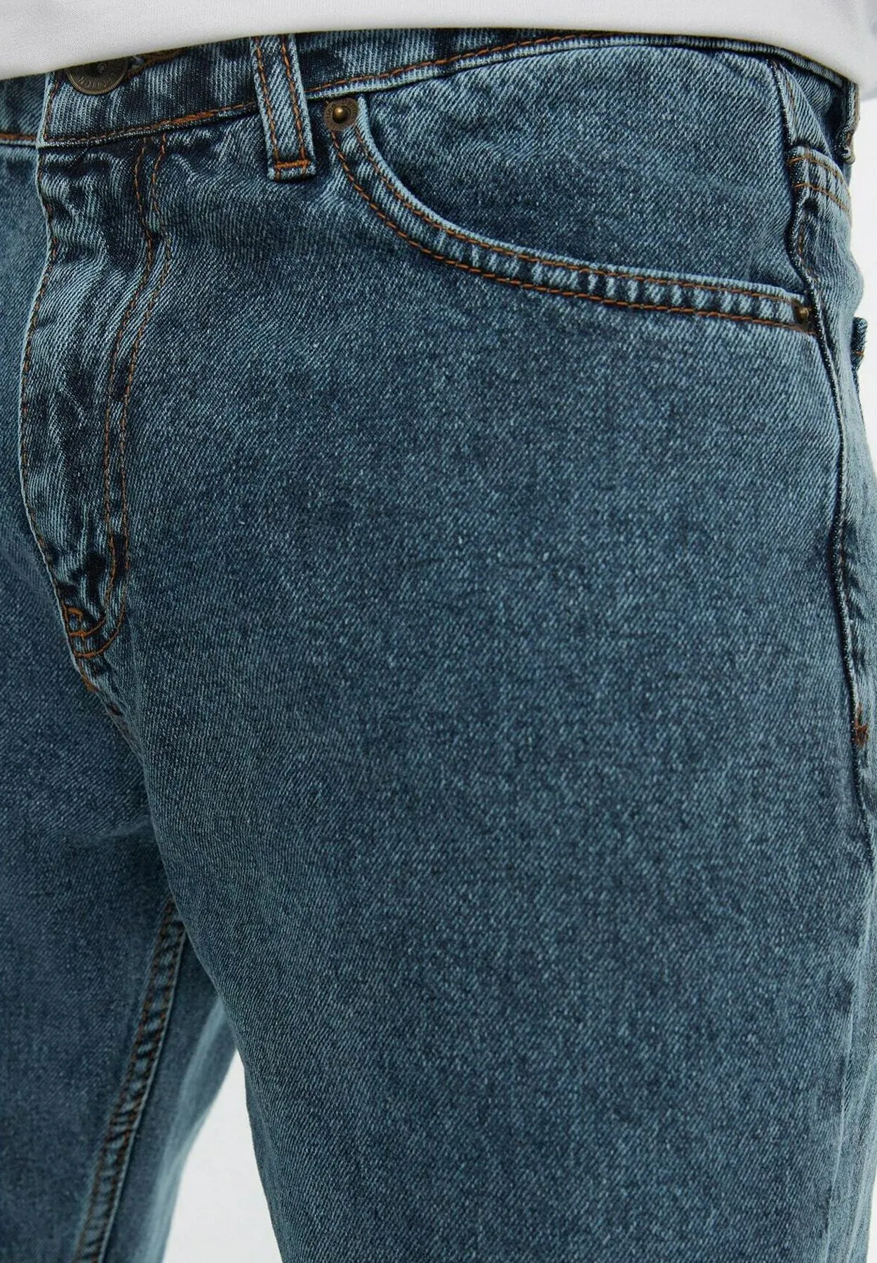 CONFORT - Jeans a sigaretta