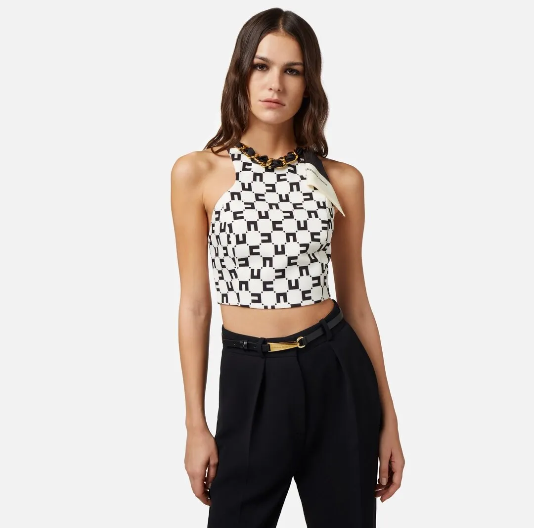 ELISABETTA FRANCHI Top in crêpe stretch stampa logo con catena foulard