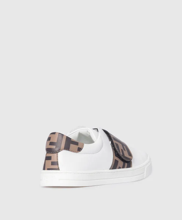 Fendi Sneakers da bambino in pelle bianca con motivo FF JMR325A7N42731