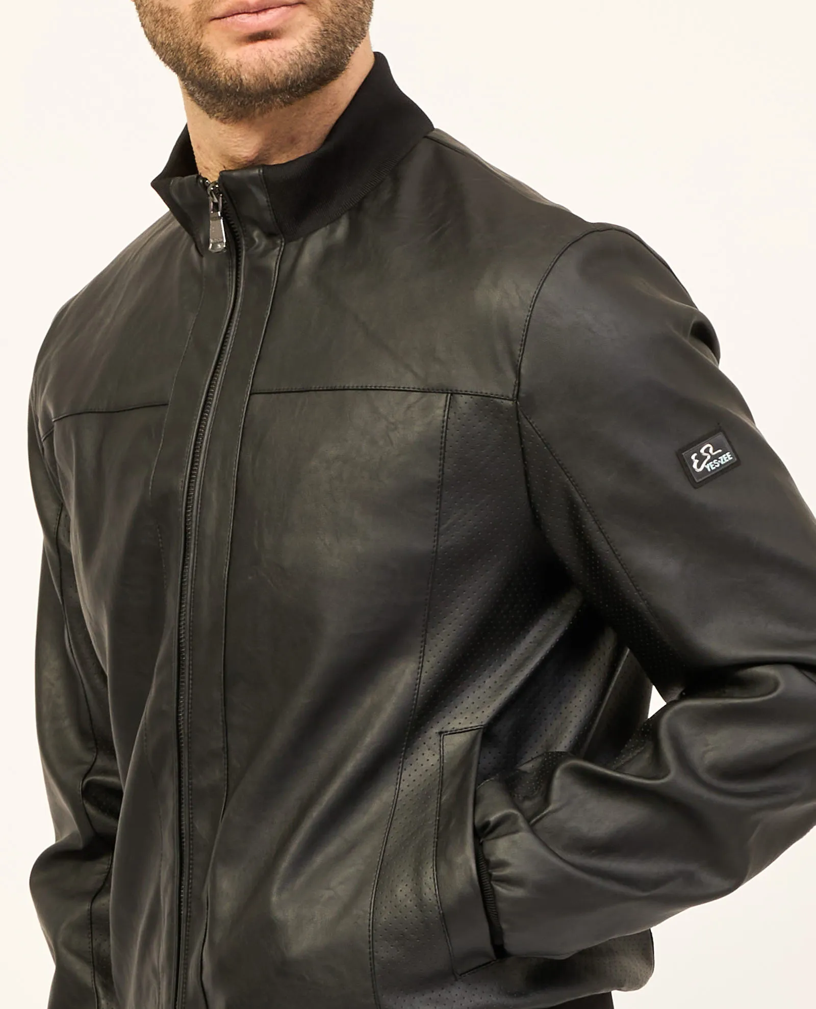 Giubbotto nero Yes Zee modello bomber