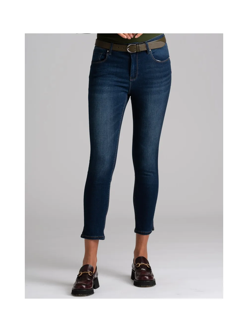 Jeans donna 5 tasche a sigaretta lavaggio scuro