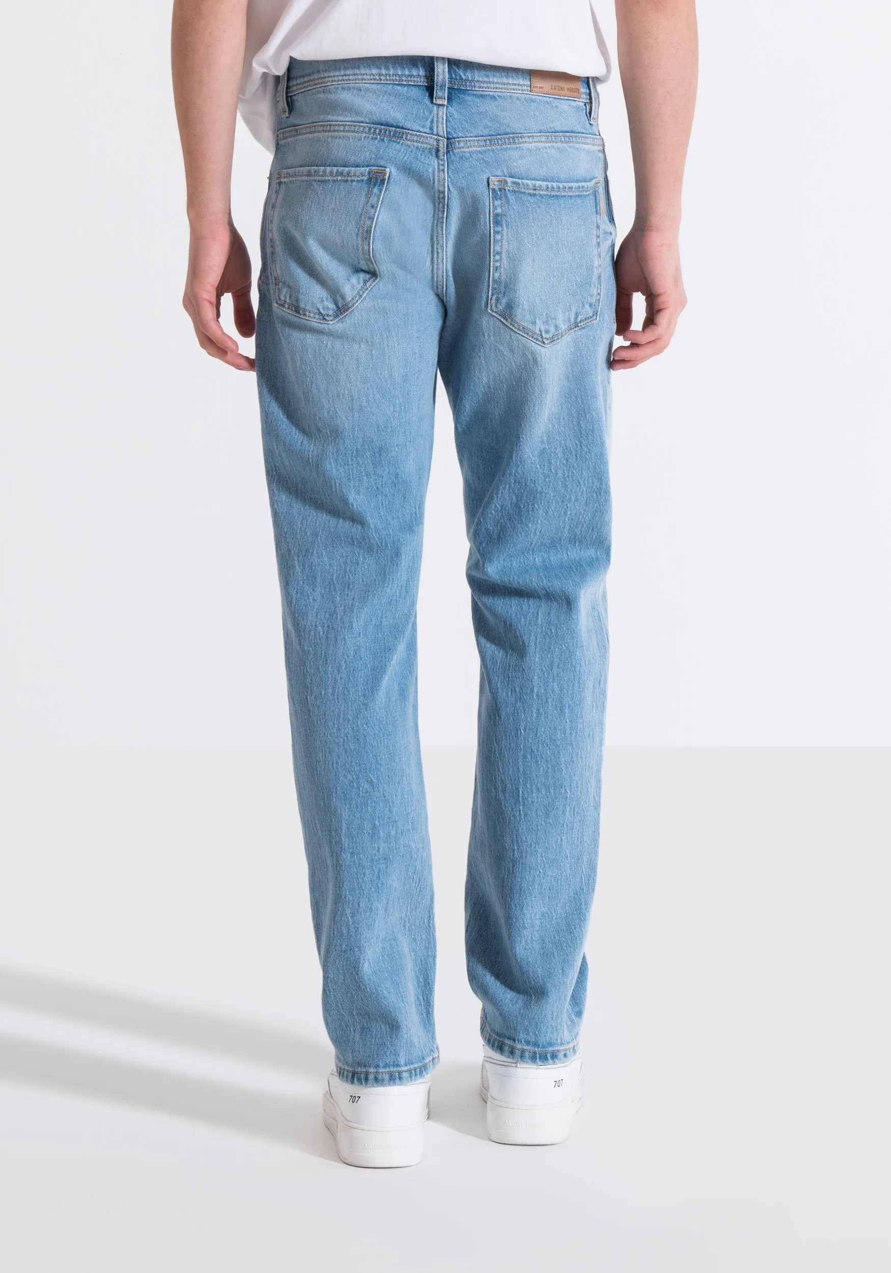 JEANS REGULAR STRAIGHT FIT “JOE” IN COMFORT DENIM CON IMPUNTURE A VISTA