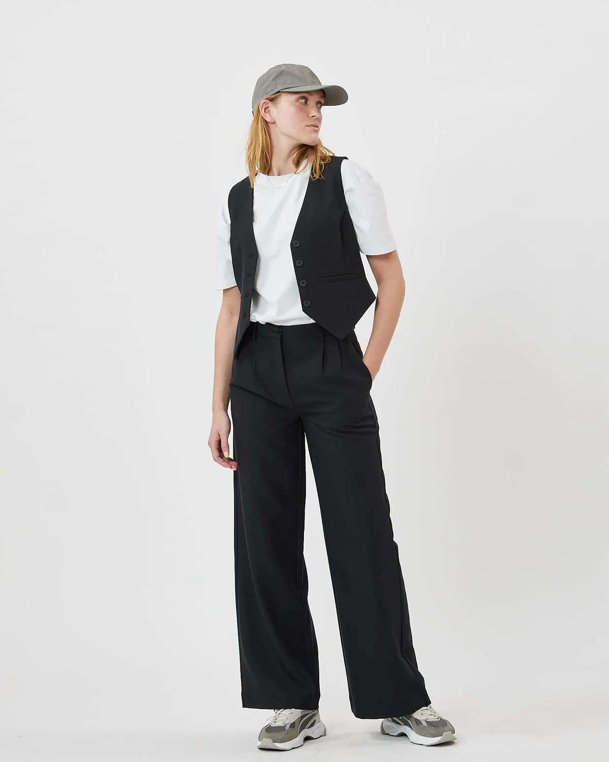 LESIA 9263 - BLACK