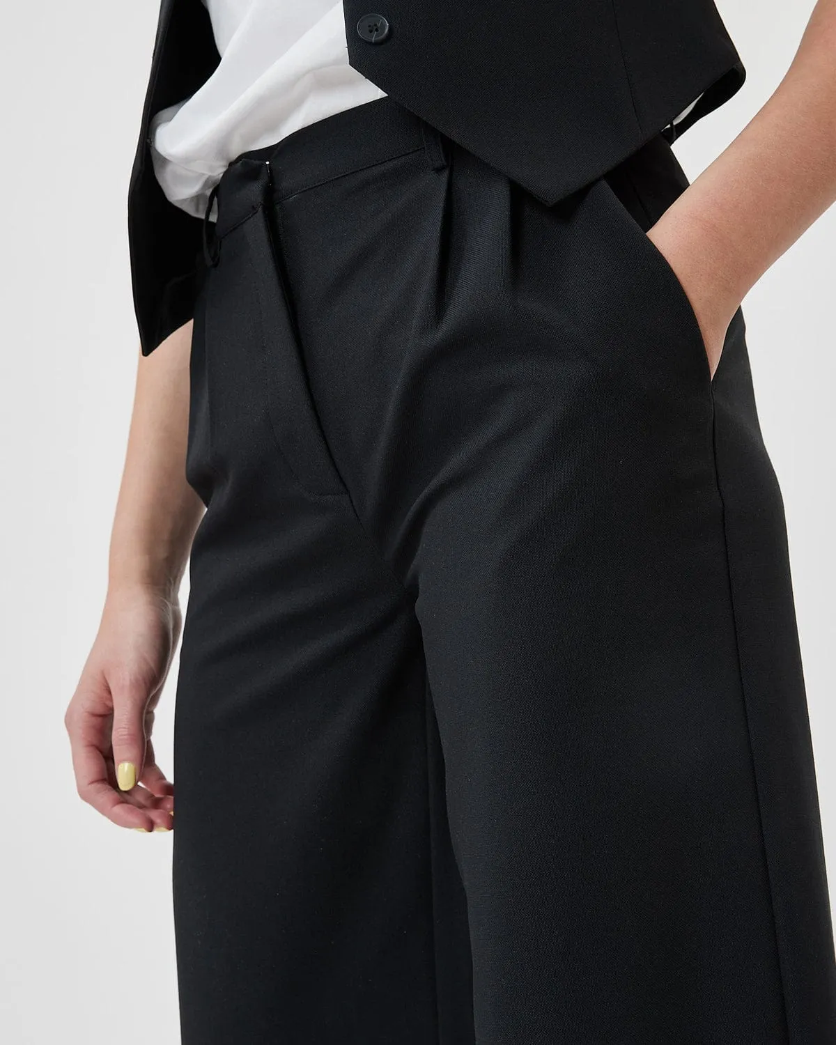 LESIA 9263 - BLACK