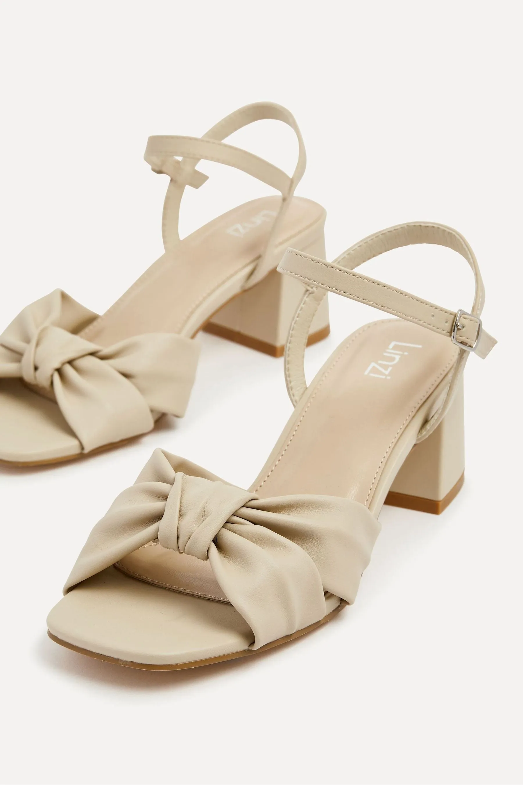Linzi - Charlotte - Sandali con tacco largo e Fiocco sul davanti