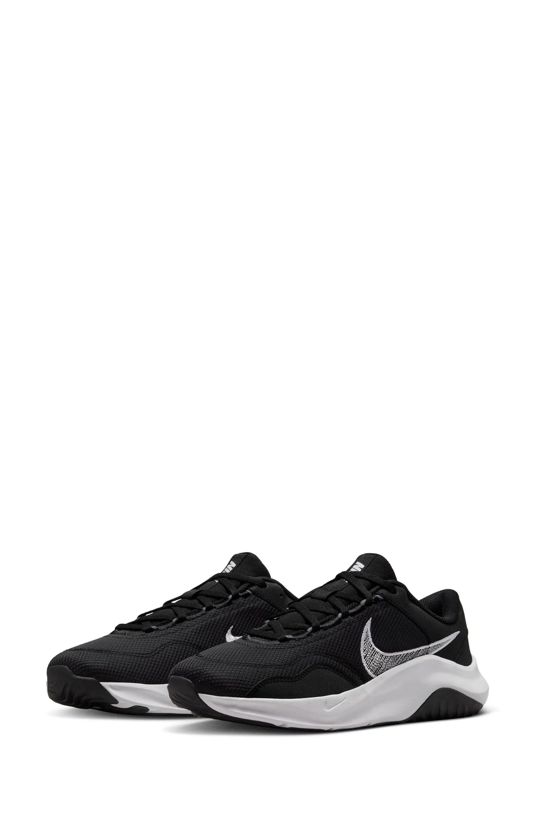 Nike - Legend Essential 3 - Scarpe da ginnastica