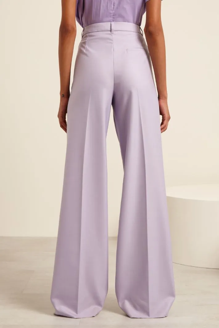 Pantaloni a palazzo