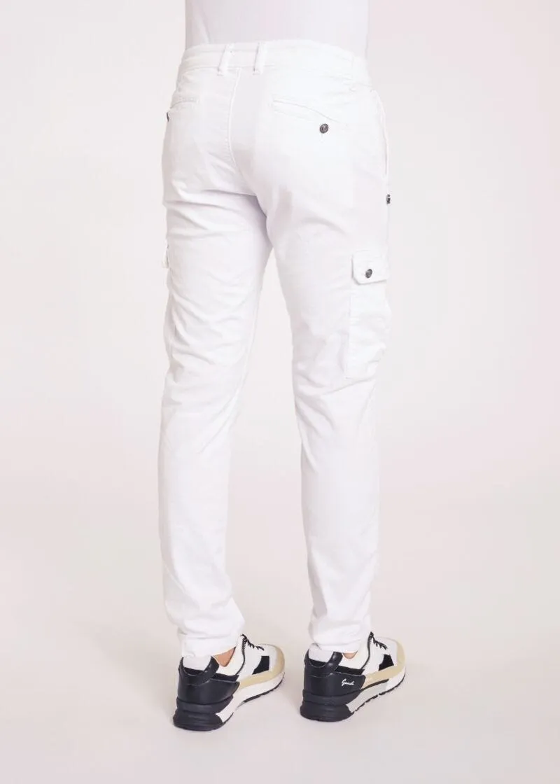 Pantaloni cargo slim