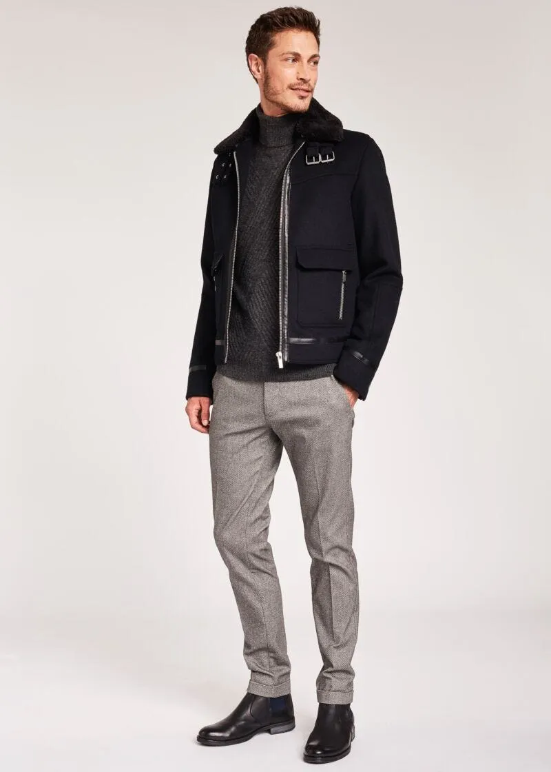 Pantaloni chino con risvolto