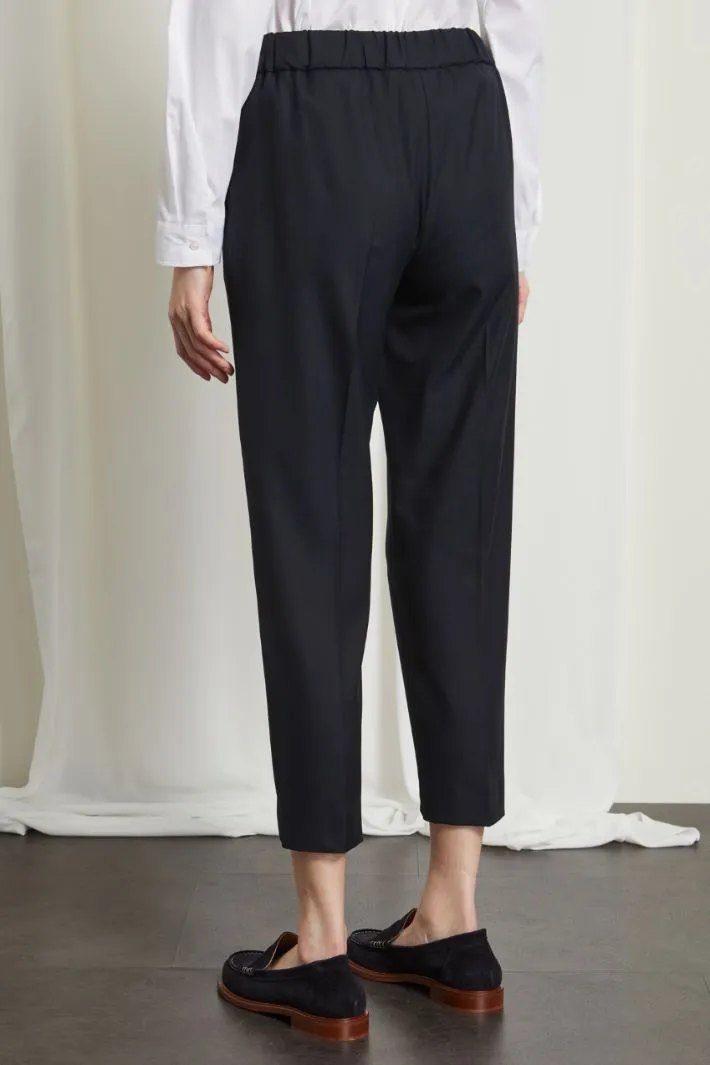 Pantaloni con elastico in vita