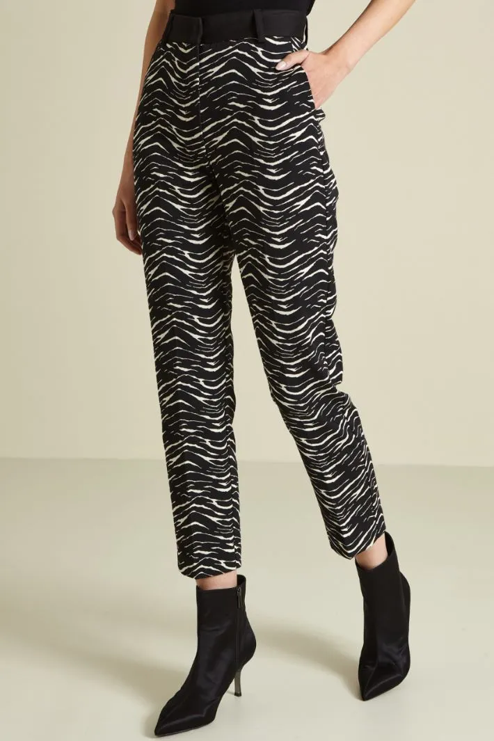 Pantaloni in jersey jacquard