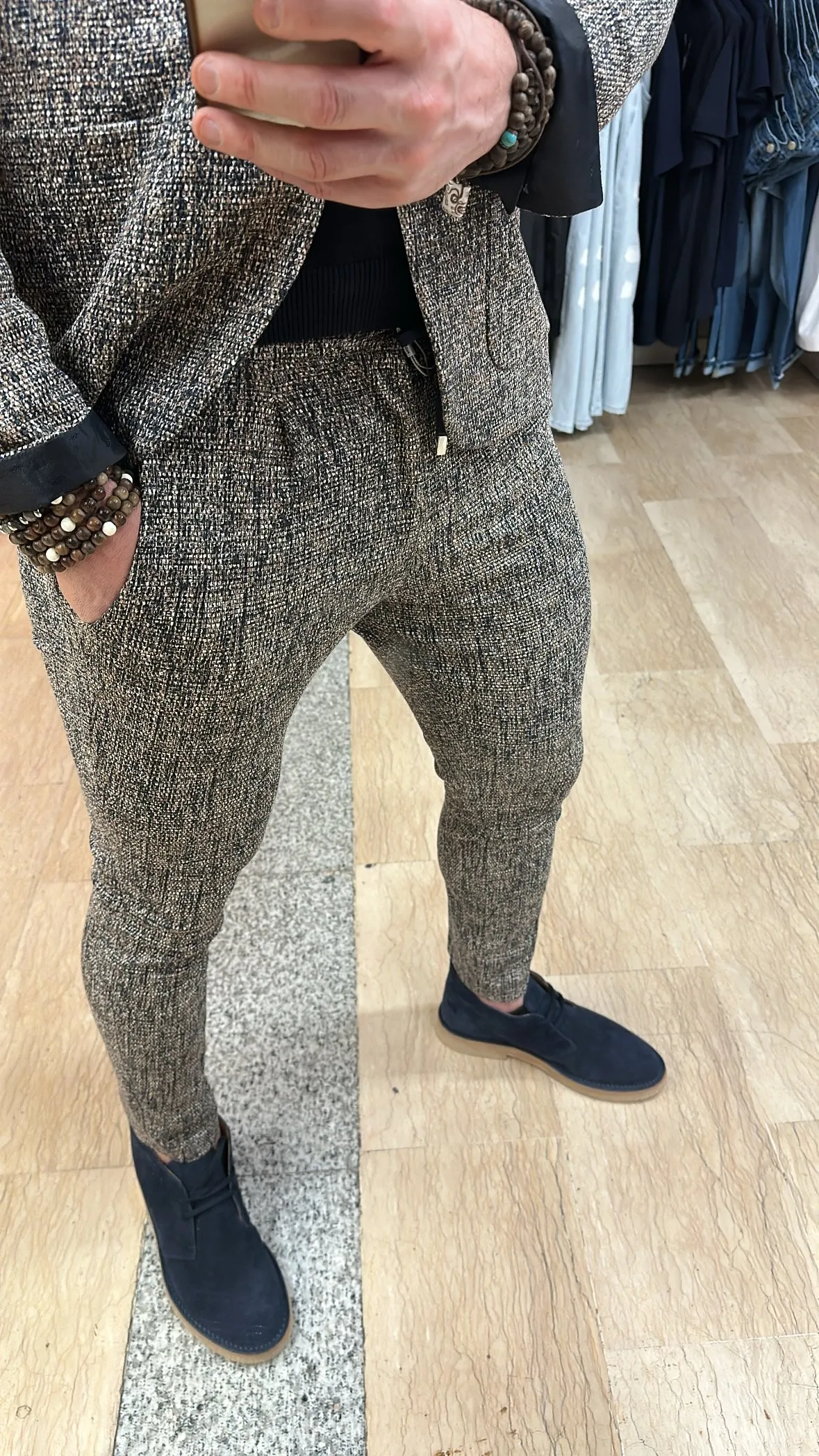 Pantaloni XAGON MAN Punto Milano con tasca alla francese Stretch in fantasia nei colori del Beige, Blu, Marrone e Bianco su fond