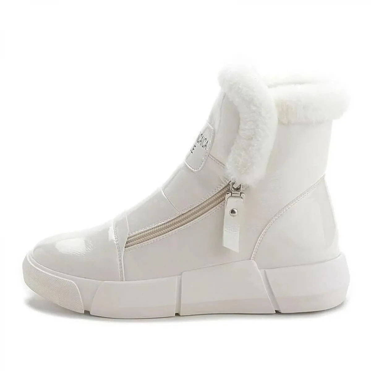 Scarpe da donna invernali 2022 Stivali corti di nuova moda più Sneakers alte in velluto Scarpe di cotone caldo Stivali da neve T