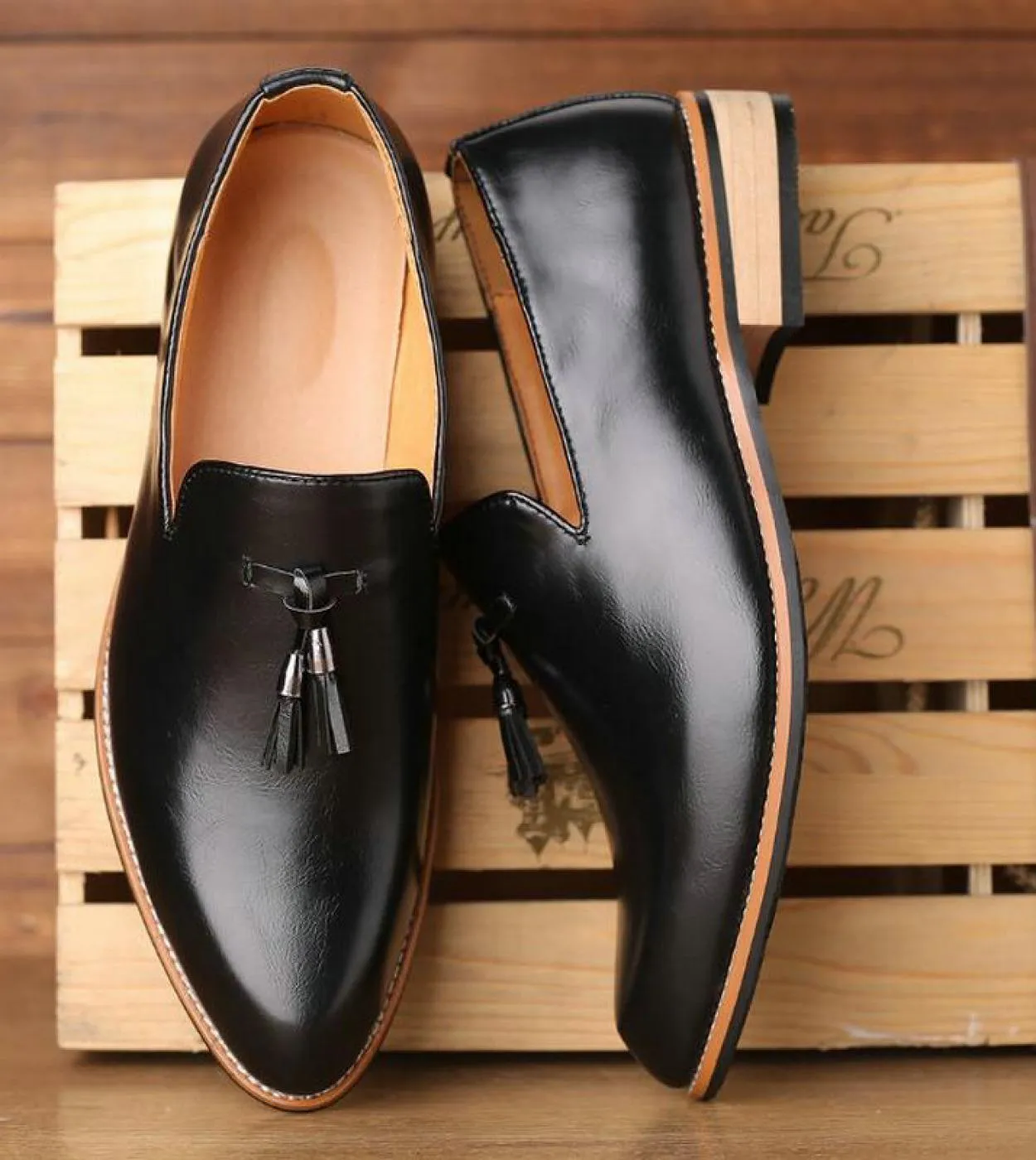 Scarpe da uomo di lusso in stile italiano Scarpe eleganti da uomo in stile italiano Abito da uomo