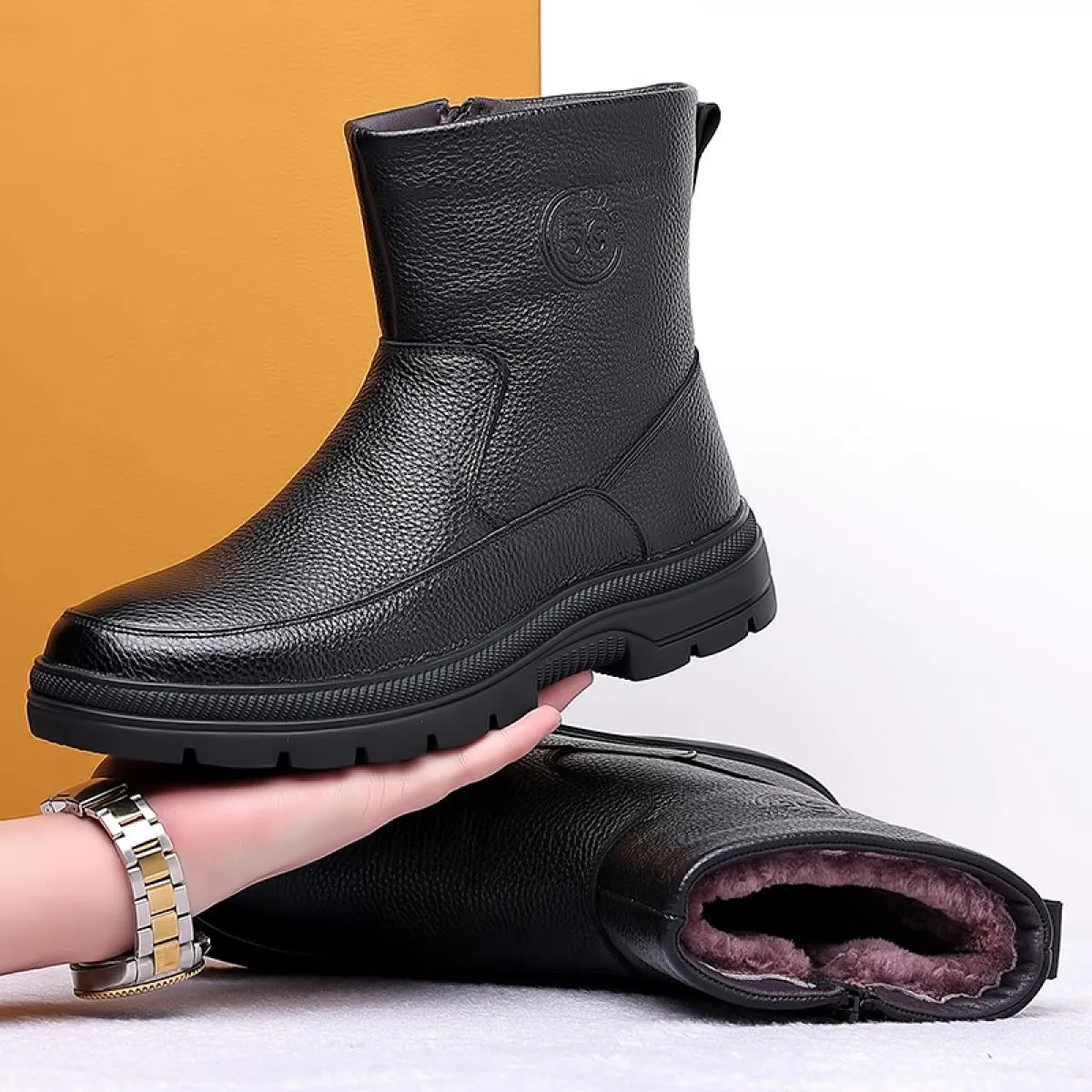 Scarpe da uomo in cotone caldo impermeabili Stivali da neve invernali a testa tonda alti da lavoro Scarpe da passeggio antiscivo