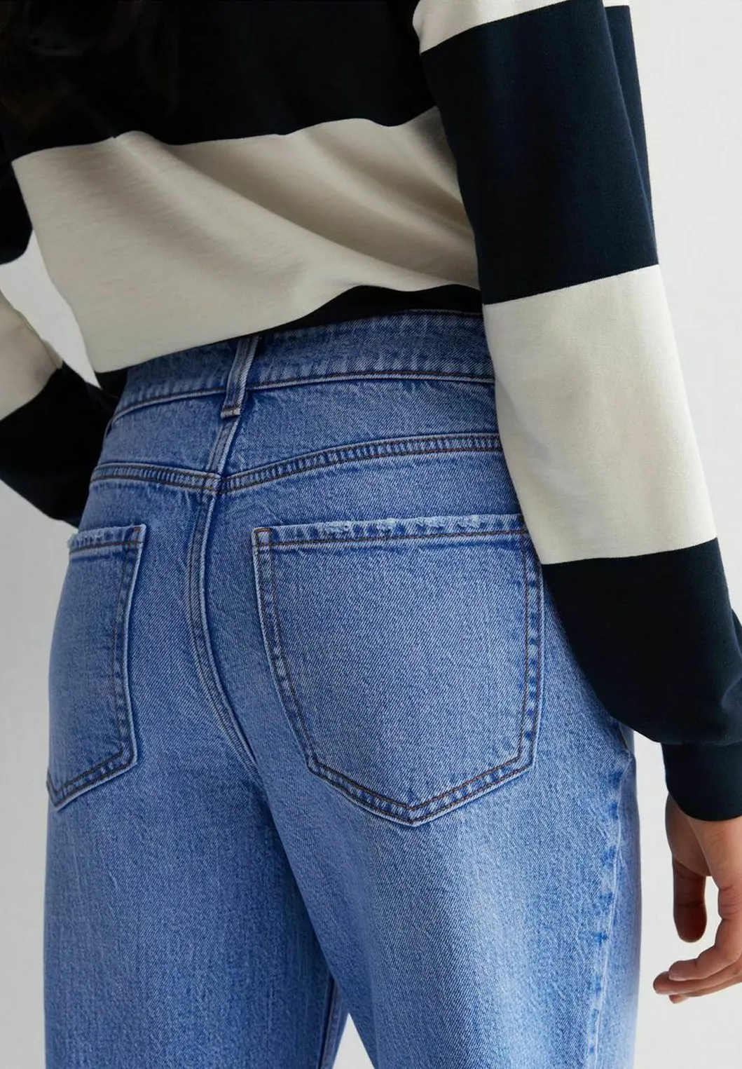 SLIM FIT TONIC BROMO MOM - Jeans a sigaretta