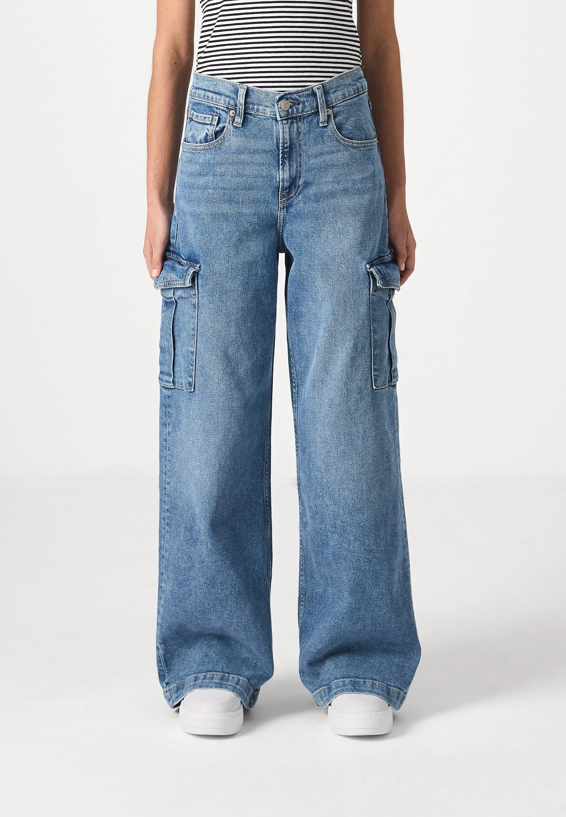 STRIDE ELLISON CARGO  - Jeans a sigaretta