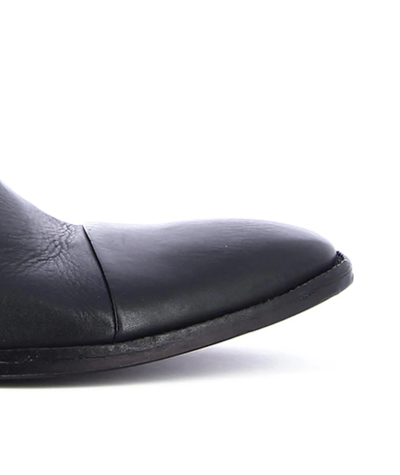 Stringate nere in pelle