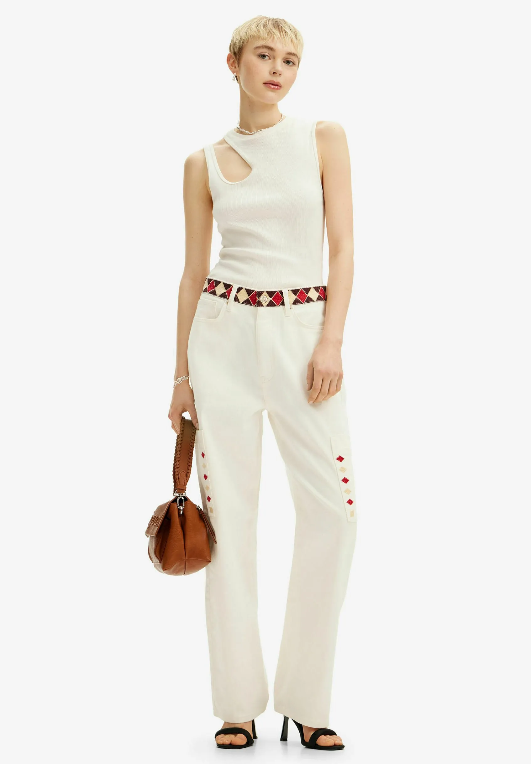 WITH DIAMOND-SHAPED EDGES - Jeans a sigaretta