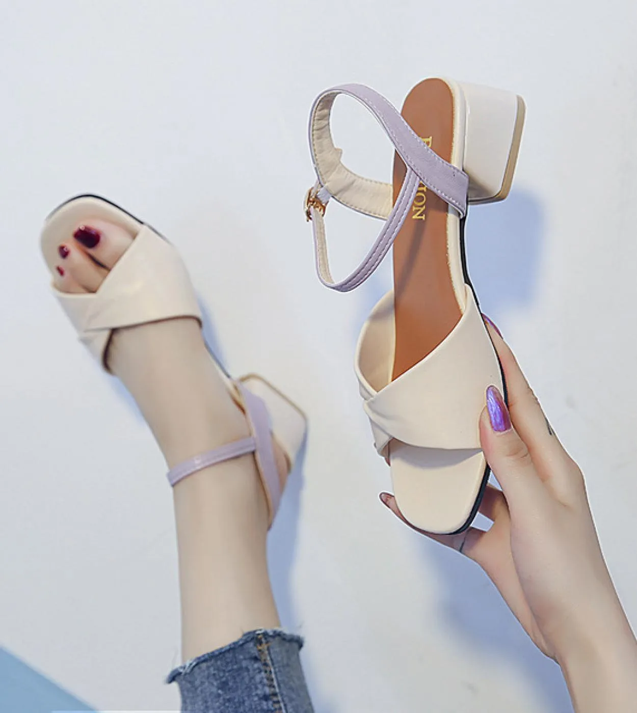 Zeppe estive Donna 2022 Sandali Scarpe da donna Tacchi a bocca di pesce Patchwork femminile Tacco medio Scarpe eleganti da moda